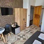 O.w. Lazur Nad Jeziorem Maison d'hôtes 3*