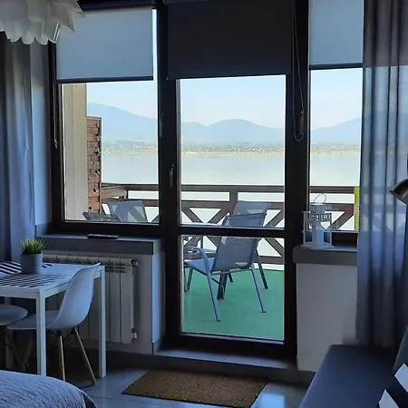 O.w. Lazur Nad Jeziorem