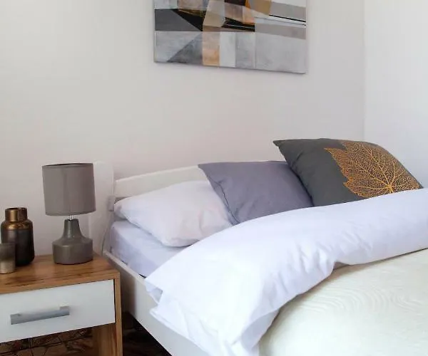 O.w. Lazur Nad Jeziorem Gasthuis